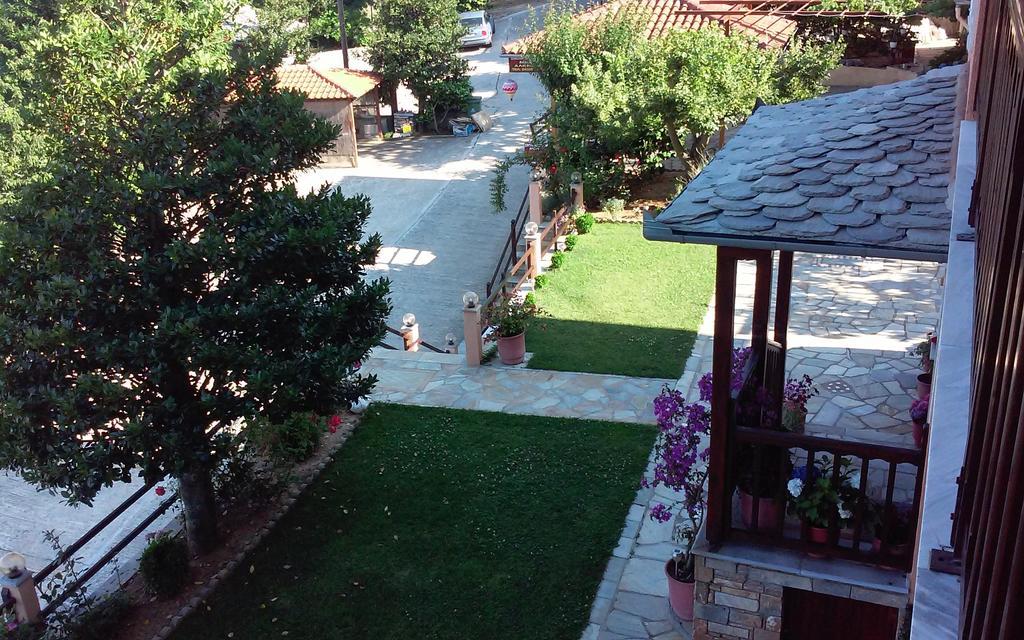 Alkmini Hotel Agios Dimitrios  Exterior photo